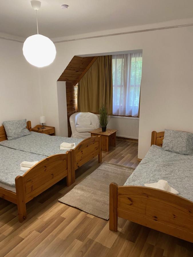 Global Apartmanhaz Vonyarcvashegy Exterior foto